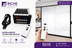 Nguồn và remote cho film điện thông minh
